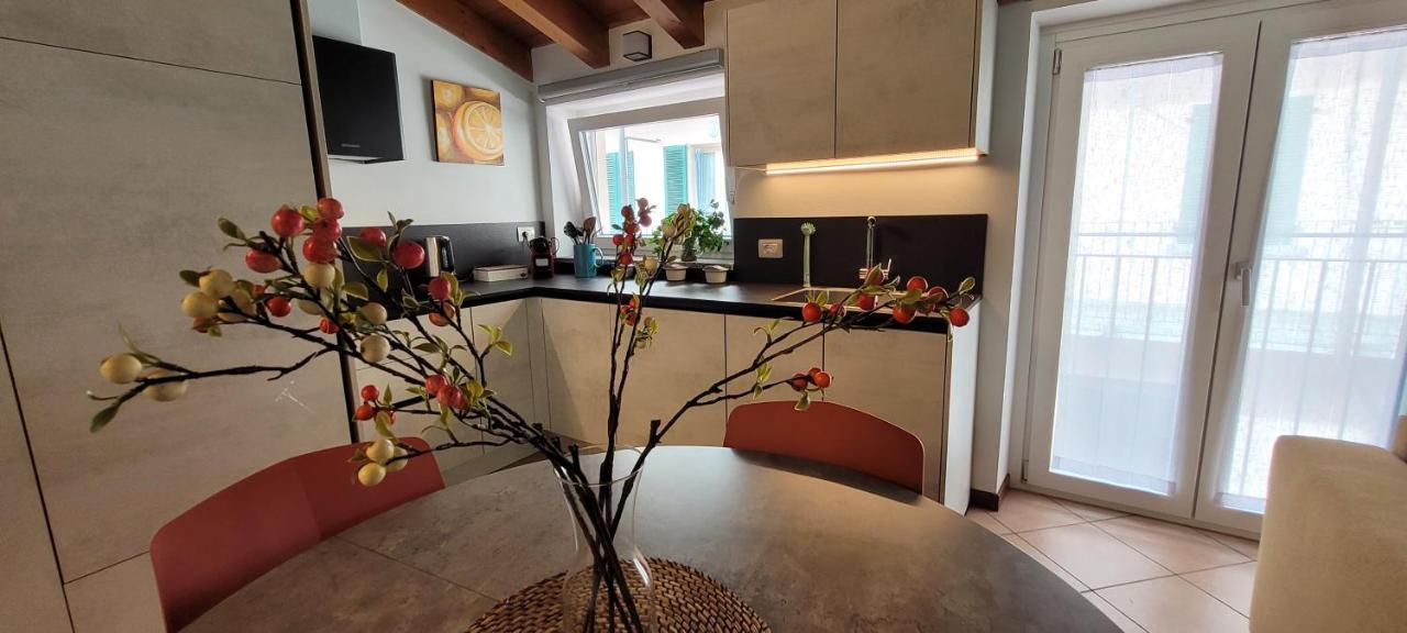 Dimora Larius Apartman Como Kültér fotó